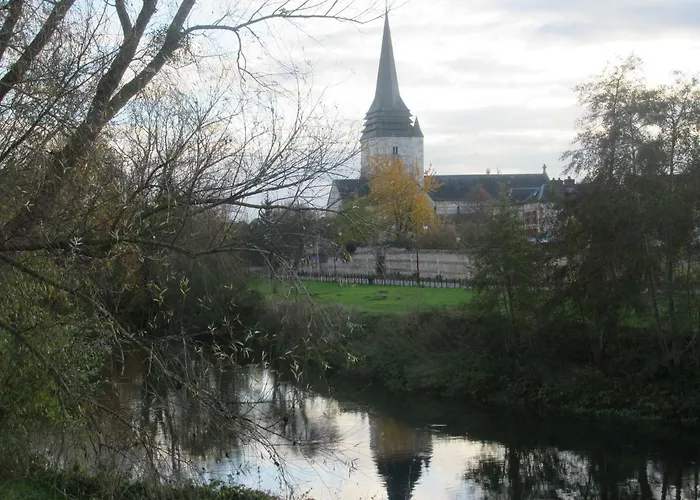 Apartment Au Bord De L'eure Lery (Eure)